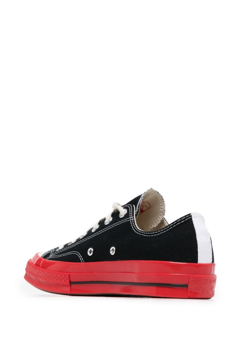 Play Converse Chuck Taylor Low Red Sole P1K123