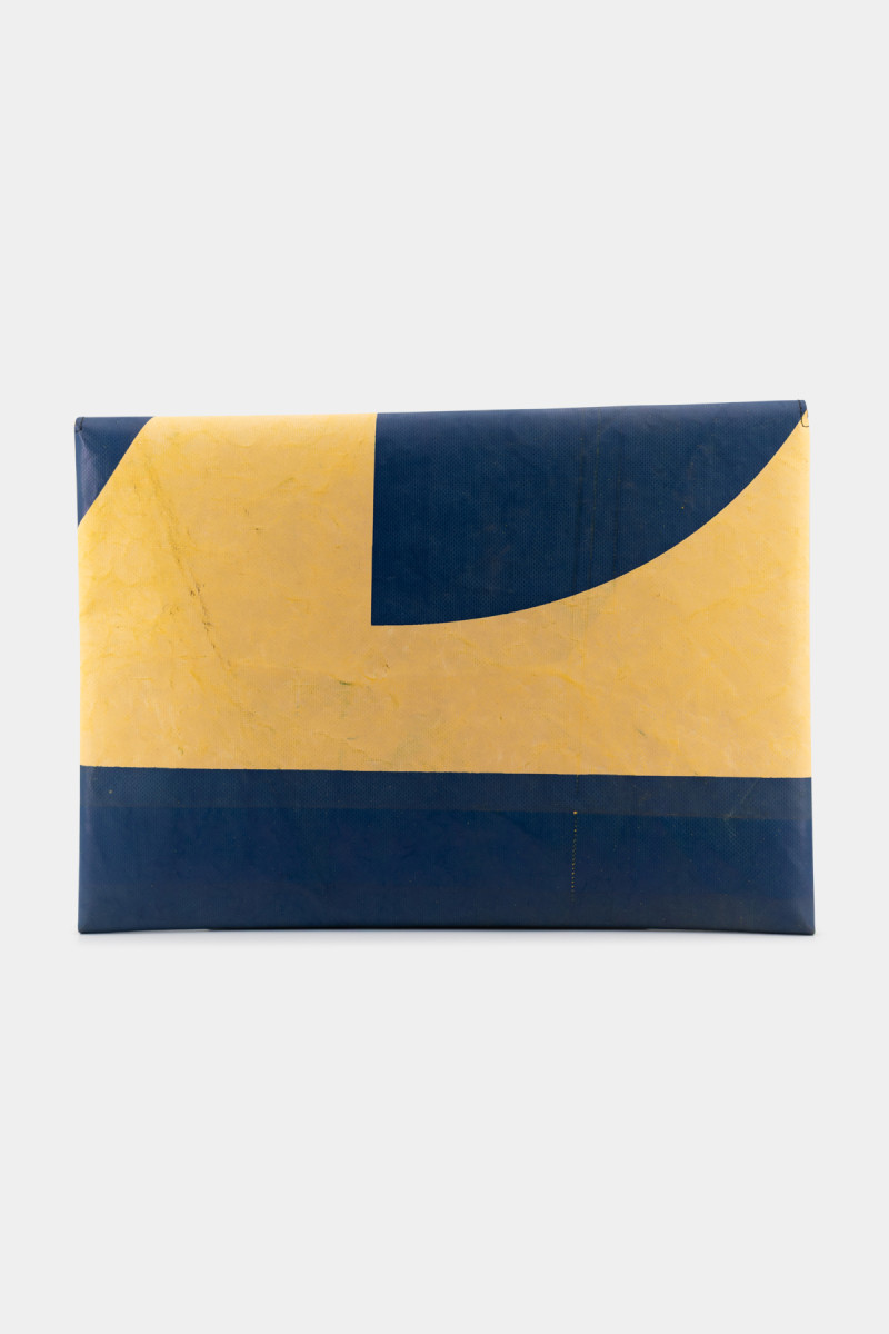 Padded Laptop Envelope F421 SLEEVE FOR LAPTOP 15
