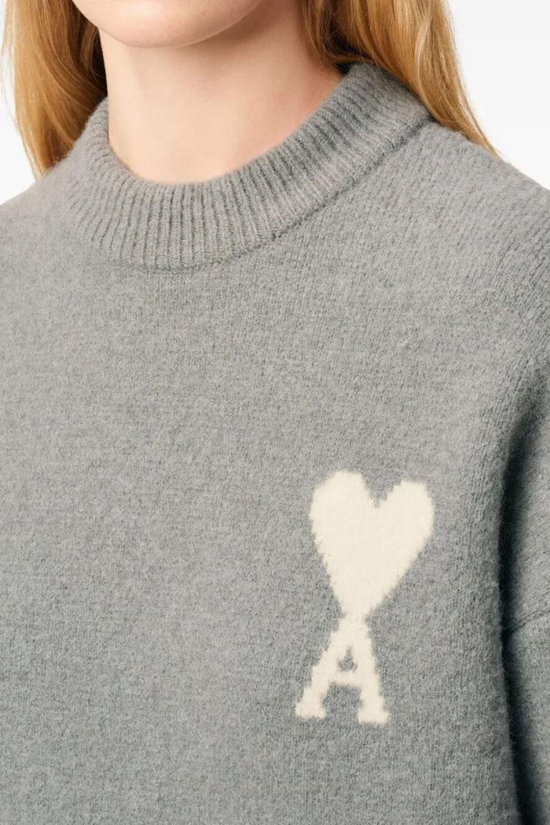AMI DE COEUR CREWNECK UKS836.KN0135