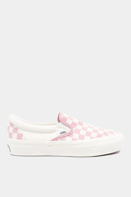LX Classic Slip-On 98 VN000D9PEN71