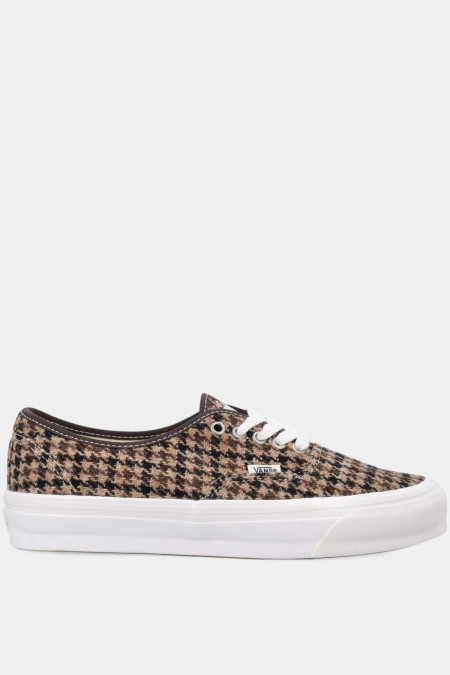 LX Authentic 44 VN000EBNBRO1