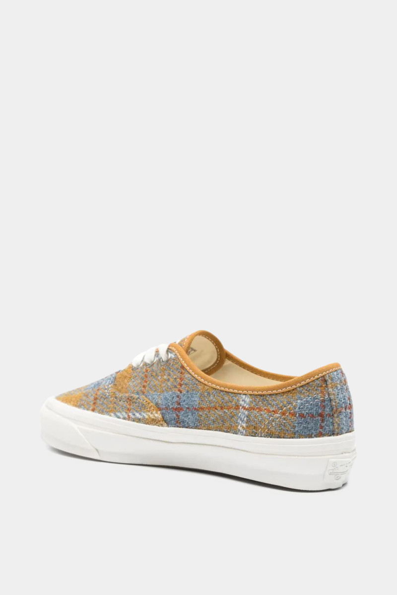 LX Authentic 44 VN000EBNJM91