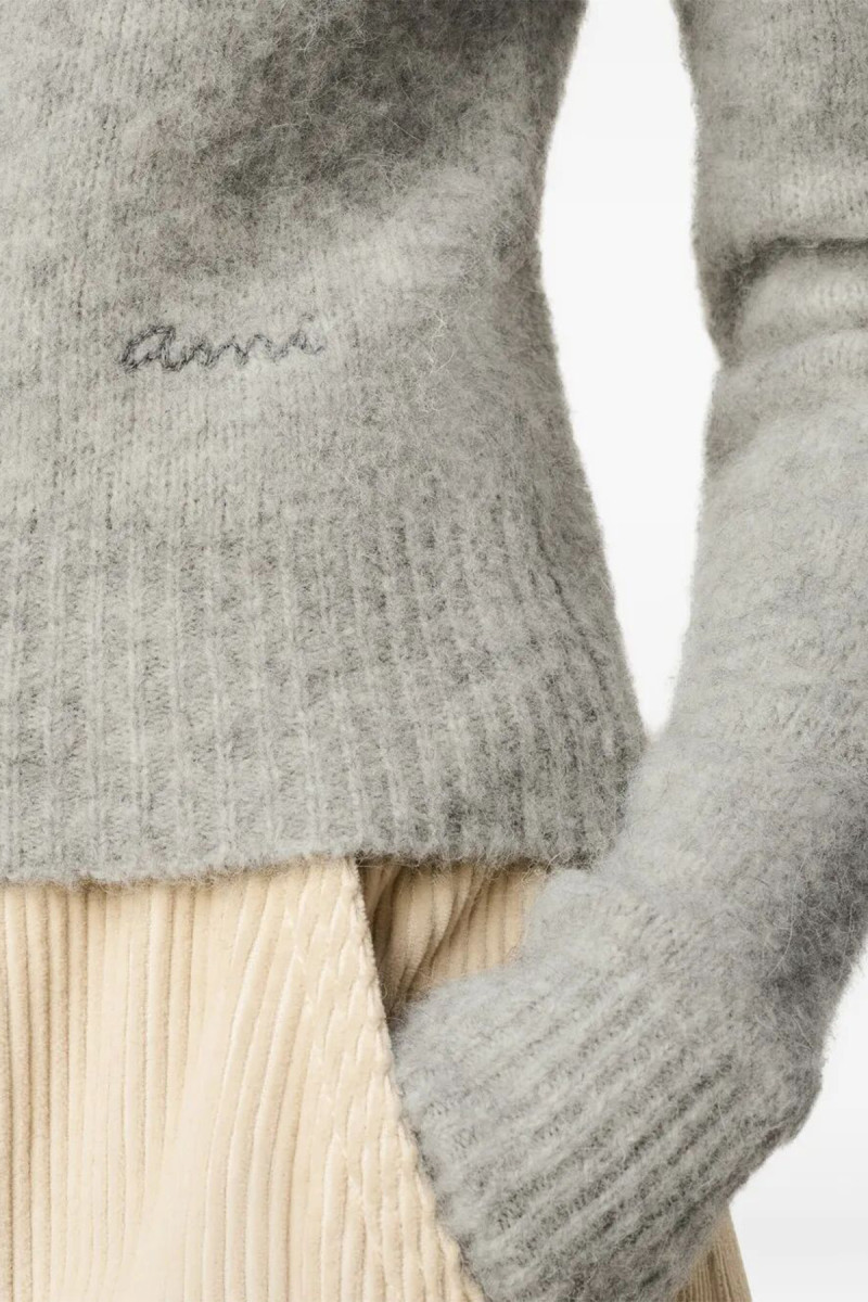 AMI CREWNECK SWEATER FKS824.KN0021