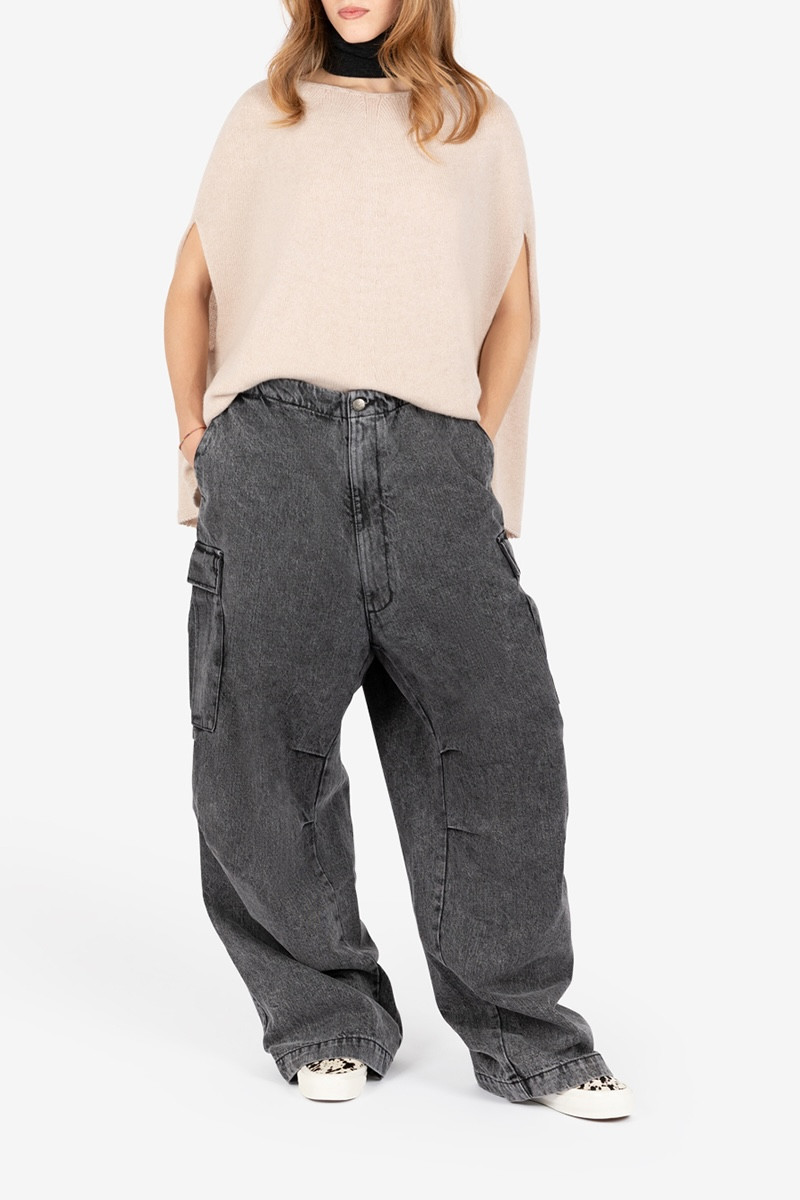 Franci Cape FRANCI SA18777W97 CE100