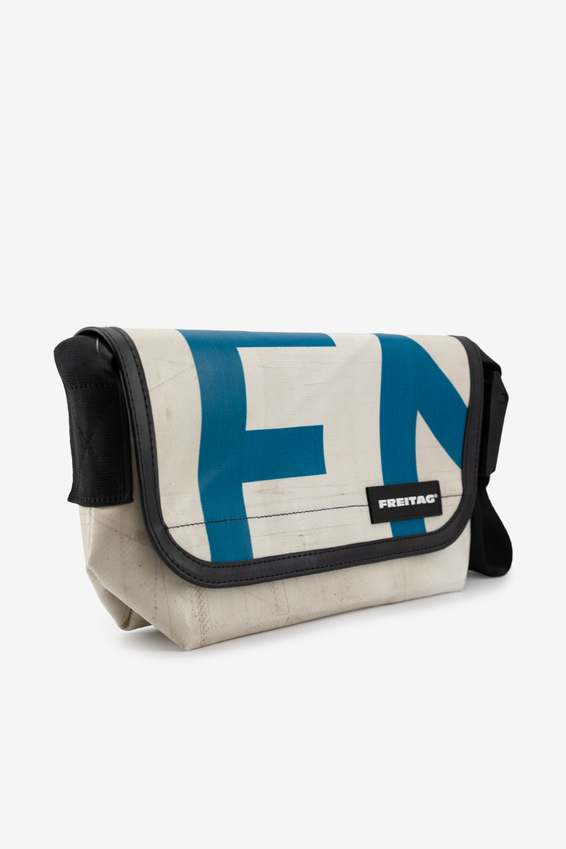 Messenger Extra Small F41 HAWAII FIVE O