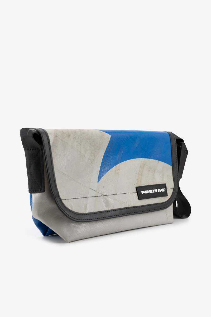 Messenger Extra Small F41 HAWAII FIVE O