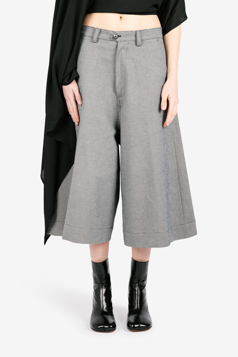 Bermuda Chelsea B CHELSEA SA18 U98 CN100