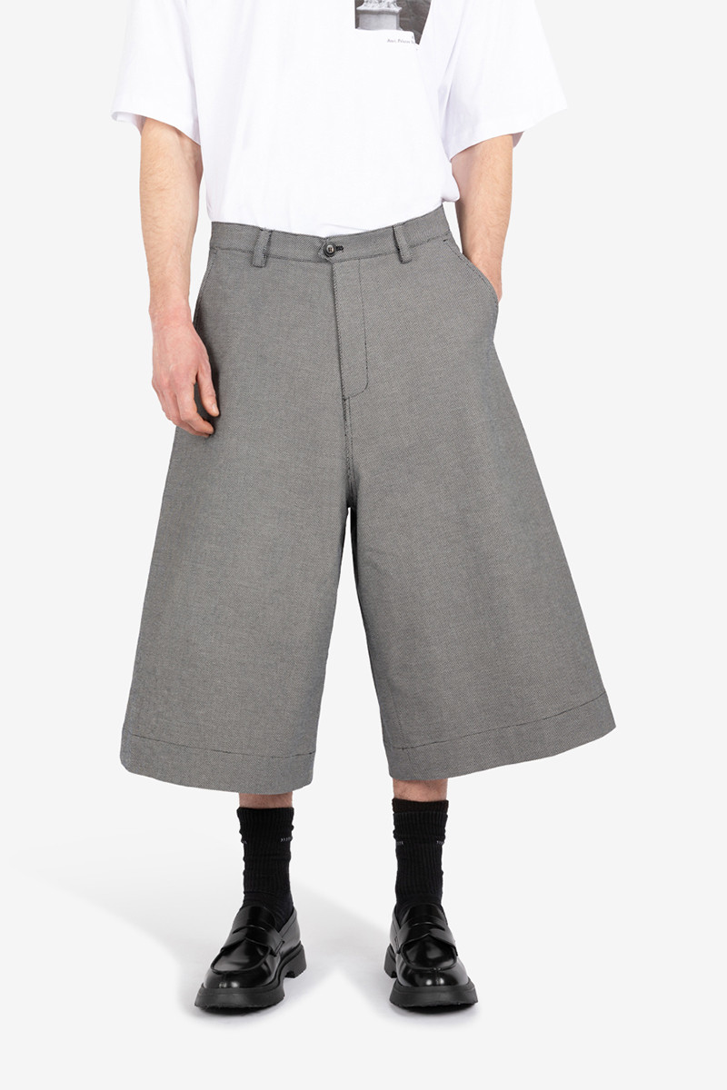 Bermuda Chelsea B CHELSEA SA18 U98 CN100