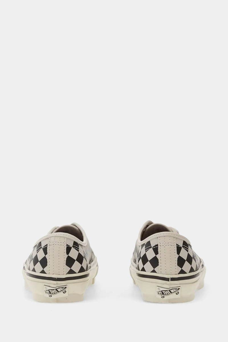 LX Authentic 44 Diamond Check VN000D9NBA21