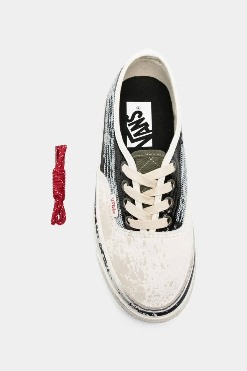 LX Authentic 44 VN000DB8MCG1