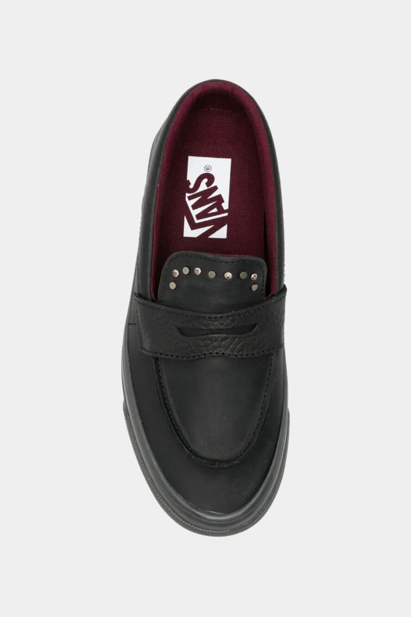 LX Loafer 53 Hardware VN000VATBLK1