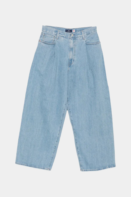 Wide Pleat Crop A9136 0002