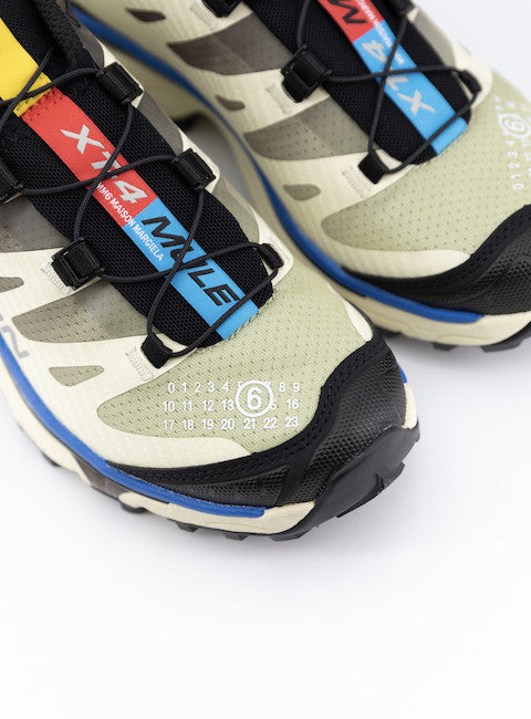 La MM6 Maison Margiela x SALOMON XT-4 Mules è ciò che stavamo aspettando